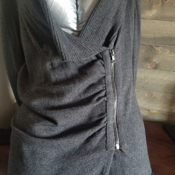Nine West zipper detailed sweater - Picture 2 of 5